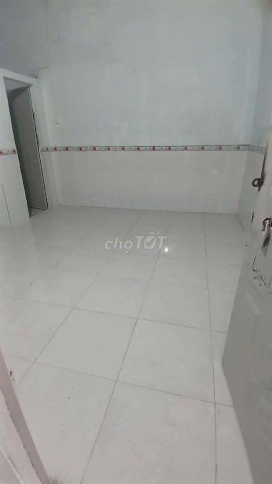Cho Thuê Kho Xưởng 600m/25tr có văn phòng 3fa sản xuất ,đường xe tải