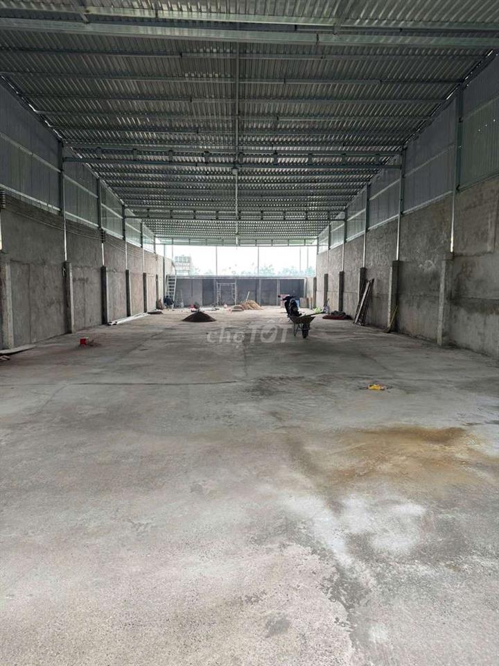 Xưởng Dĩ An 400m/15tr sẵn 3fa gác sau xưởng xa dân sx đa nghề