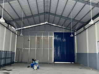 Xưởng giá rẽ TPK Tân Uyên 1000m² sẵn văn phòng điện 320kva sx đa nghề