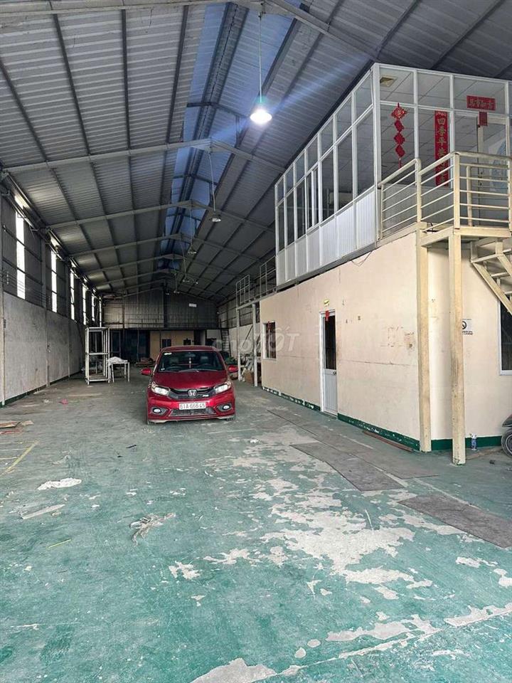 Xưởng Thuận An 630m² đường cont sẵn văn phòng 3fa sản xuất
