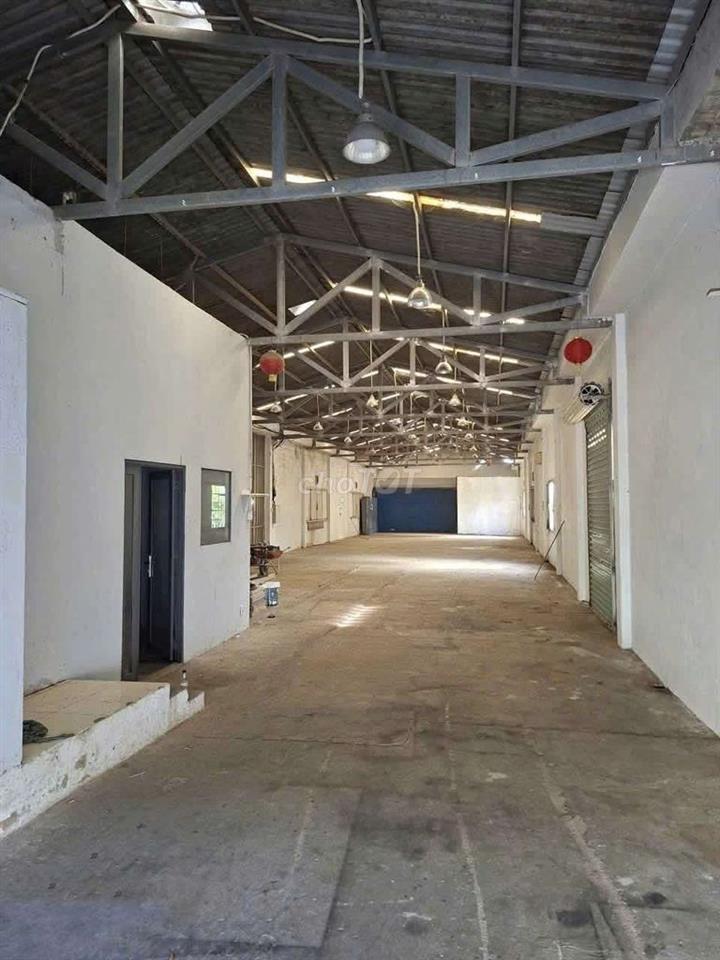 Xưởng Dĩ An gần QL1K 600m²/29tr đường cont sẵn văn phòng 3fa sản xuất