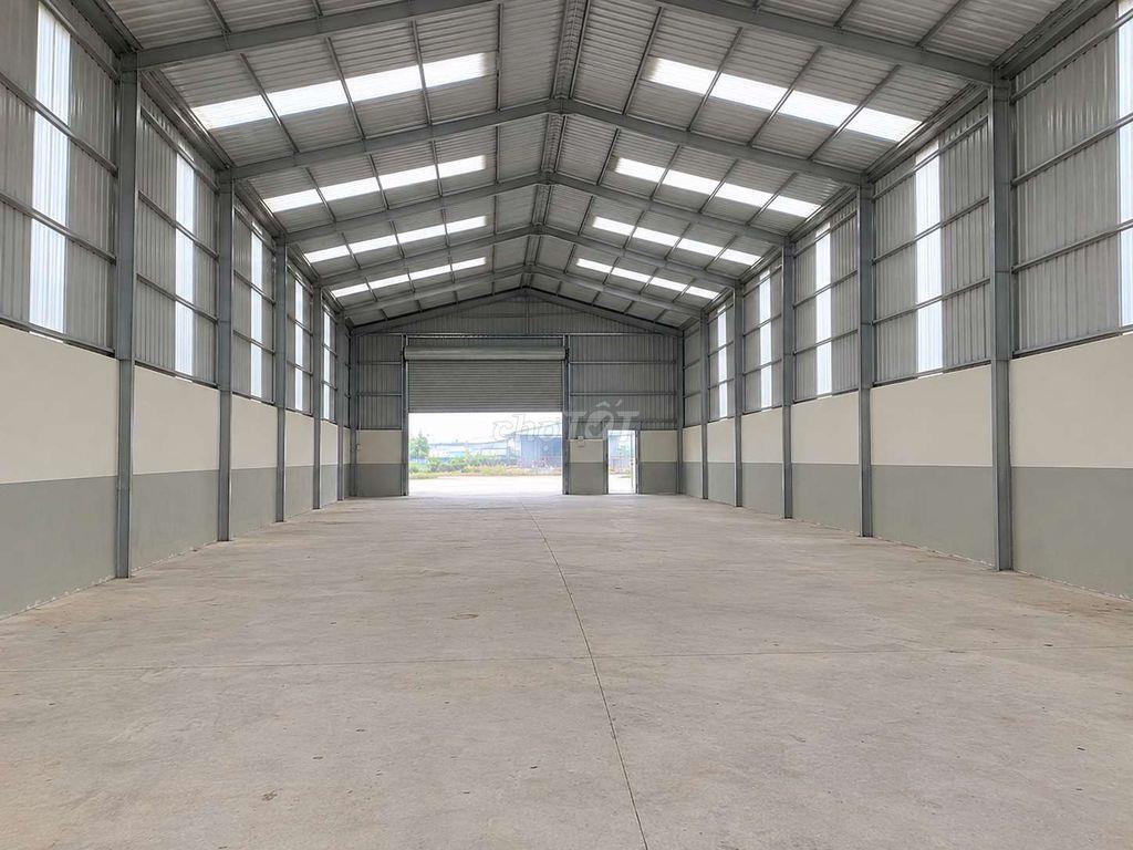 Xưởng Thuận An 500m sẵn văn phòng 3fa làm việc 