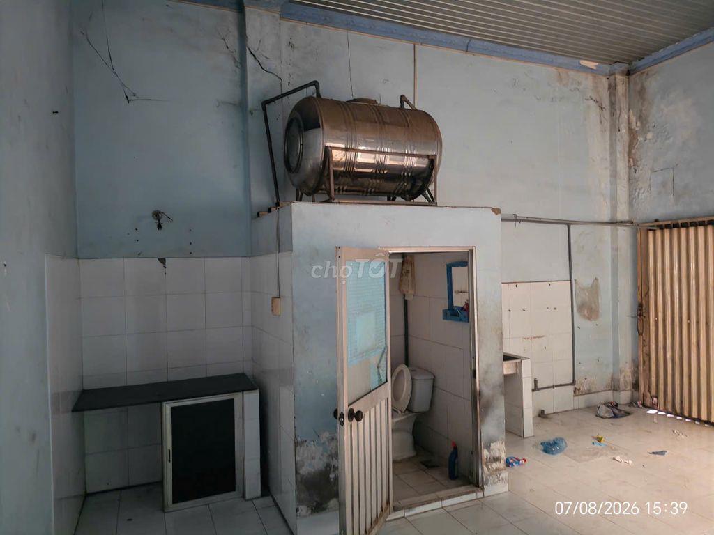 Nhà & đất cho thuê, phù hợp để làm kho, xưởng, điểm giao nhận hàng hóa