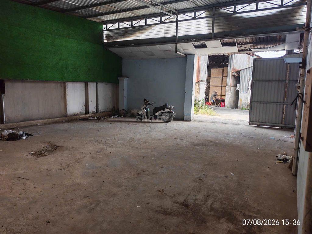 Nhà & đất cho thuê, phù hợp để làm kho, xưởng, điểm giao nhận hàng hóa