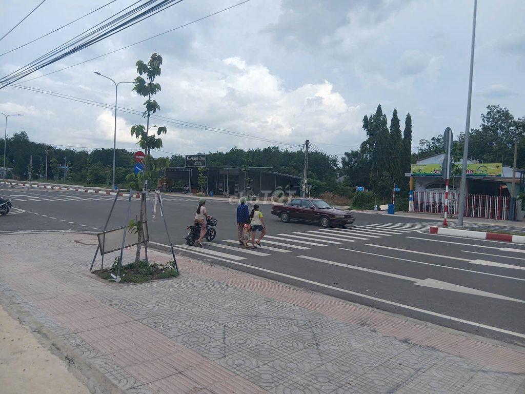 30m mặt bằng kinh doanh thị trấn Tân Thành, Bắc Tân Uyên, Bình Dương