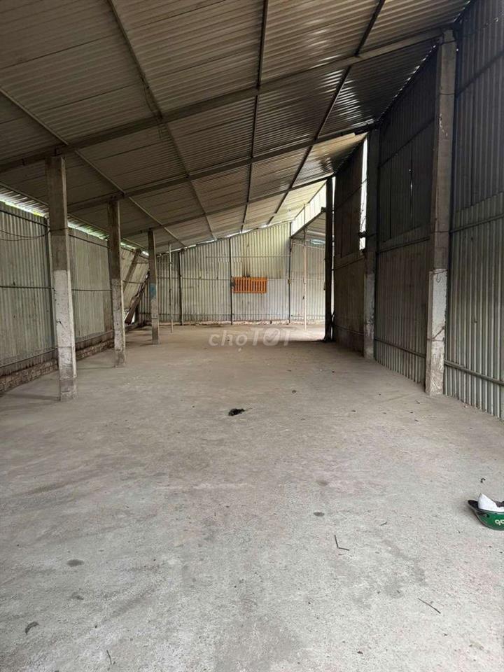 MB Kho 400m/10tr Dĩ An gần QL 1A