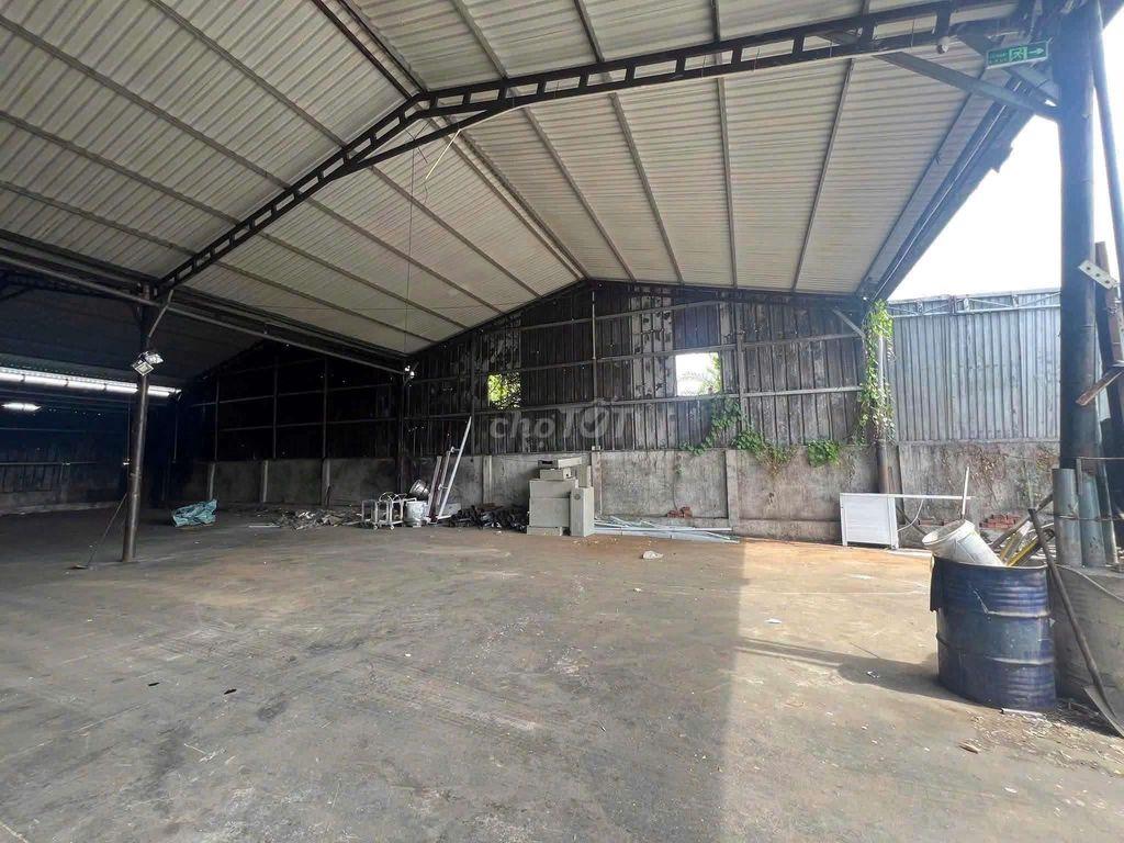 Xưởng Lái Thiêu 1000m/45tr Đường cont