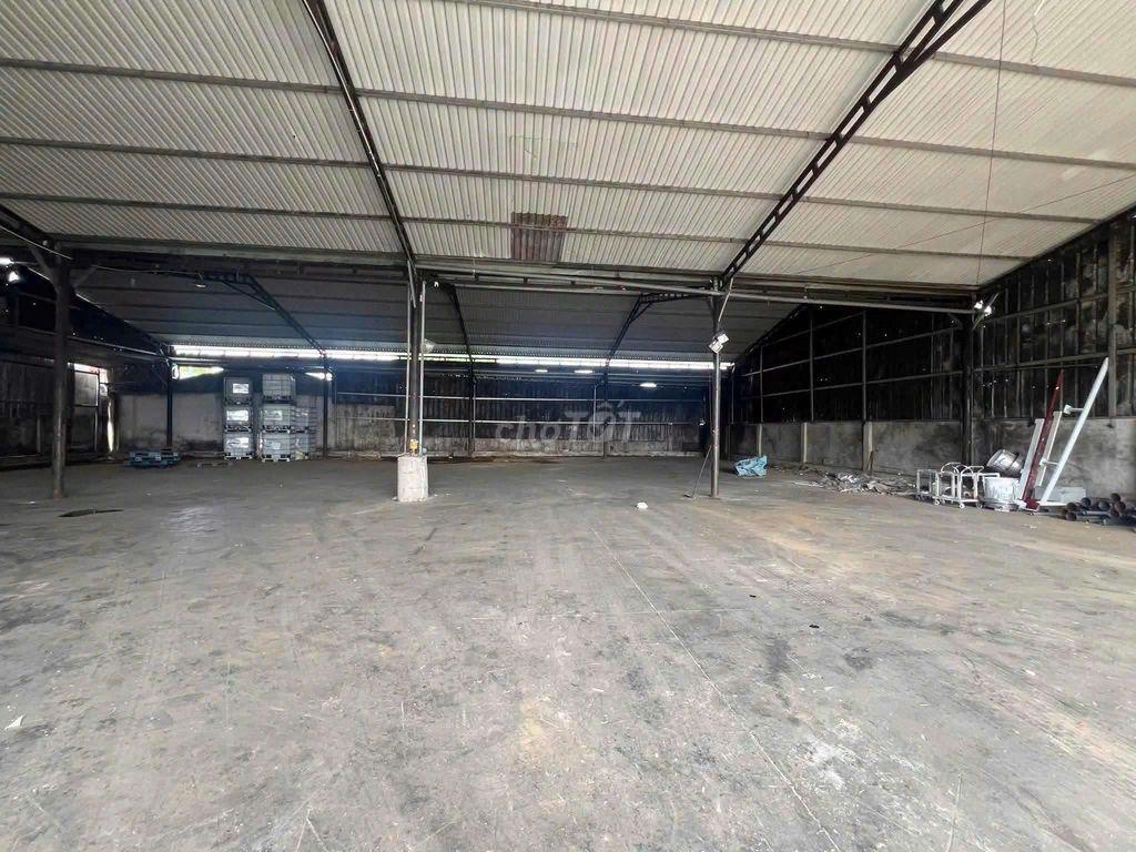 Xưởng Lái Thiêu 1000m/45tr Đường cont