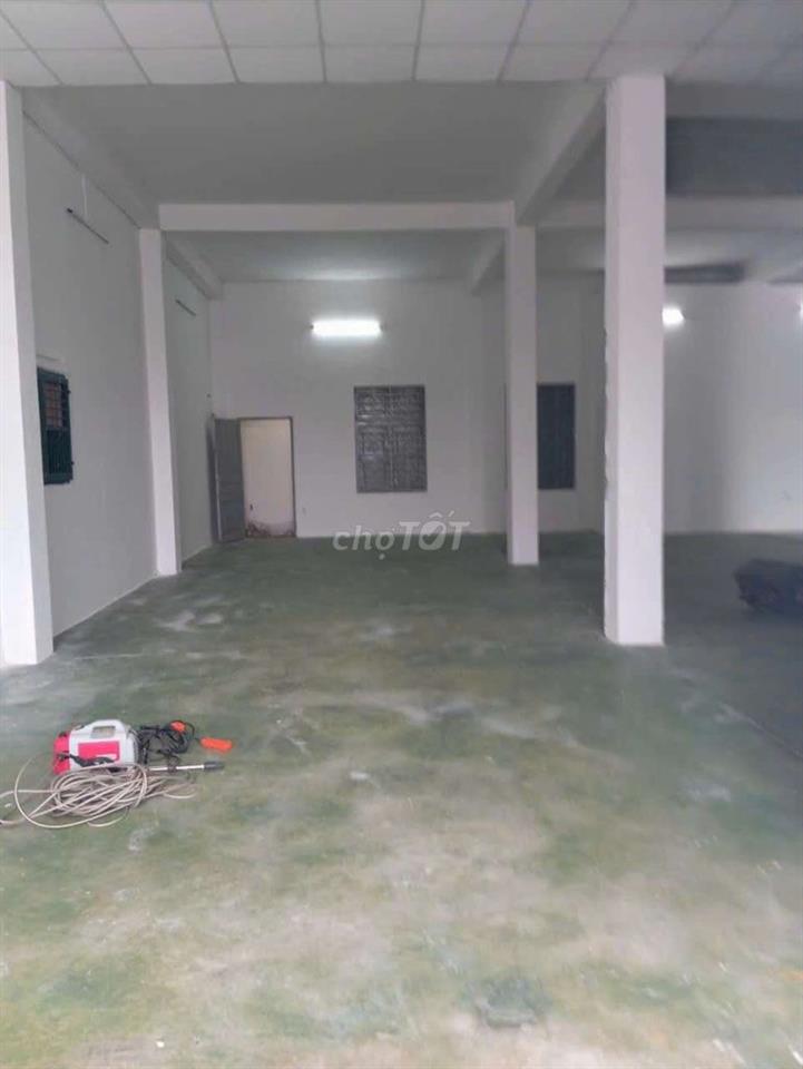 Kho Xưởng Dĩ An 1000m/28tr Có Nhà ở