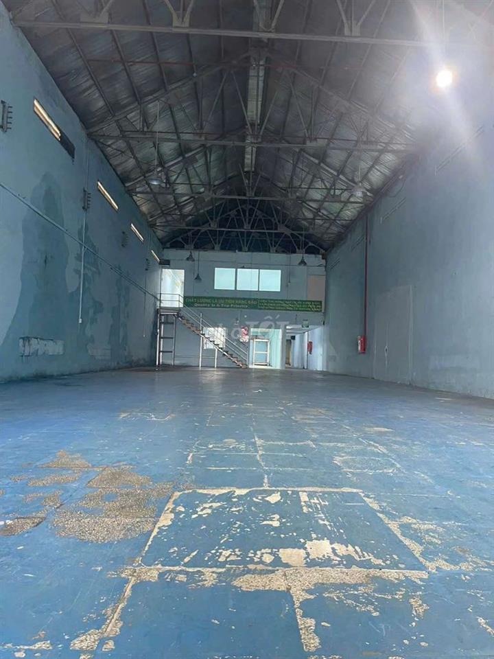 Xưởng 700m có pccc tự động Thuận An 