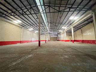 Cho thuê kho xưởng 800m2 Quốc Lộ 1A gần cầu vượt Sóng Thần