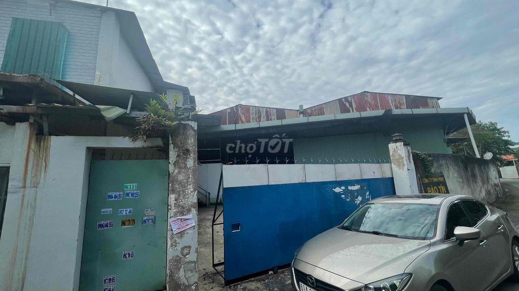 CHO THUÊ NHÀ XƯỞNG LÀM KHO CHỨA - 1300M2 - TẠI DĨ AN