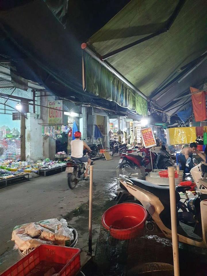Mặt bằng kinh doanh mua bán kết hợp vừa ở vừa kinh doanh buôn bán 