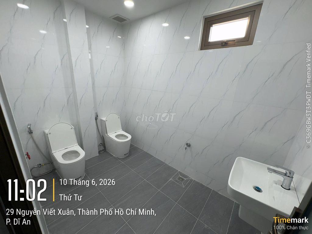 CHO THUÊ TÒA NHÀ VĂN PHÒNG 2 TẦNG CÓ THANG MÁY – ĐẸP HIẾM TẠI DĨ AN