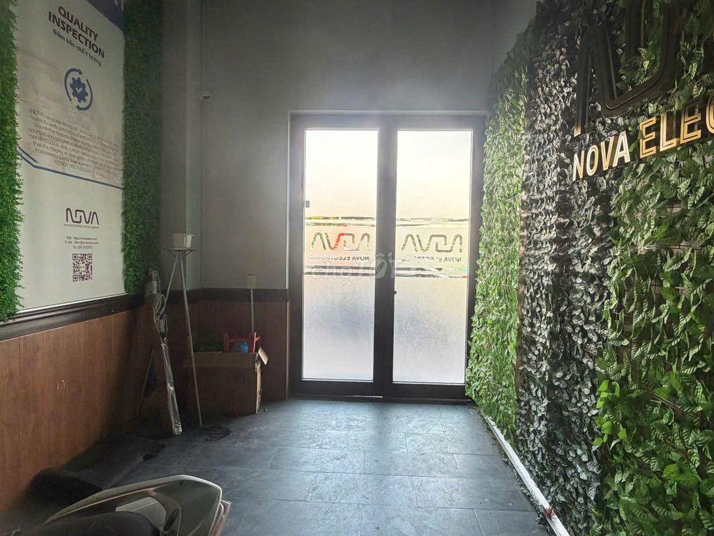 CHO THUÊ MẶT BẰNG KINH DOANH/VĂN PHÒNG ĐẸP TẠI VINCOM DĨ AN