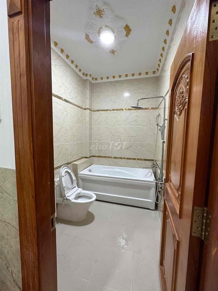 cho thuê nhà khách sạn spa.. 1500m2 8 tầng