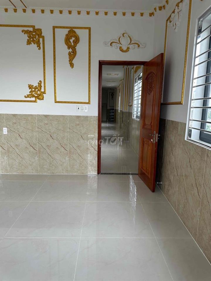 cho thuê nhà khách sạn spa.. 1500m2 8 tầng
