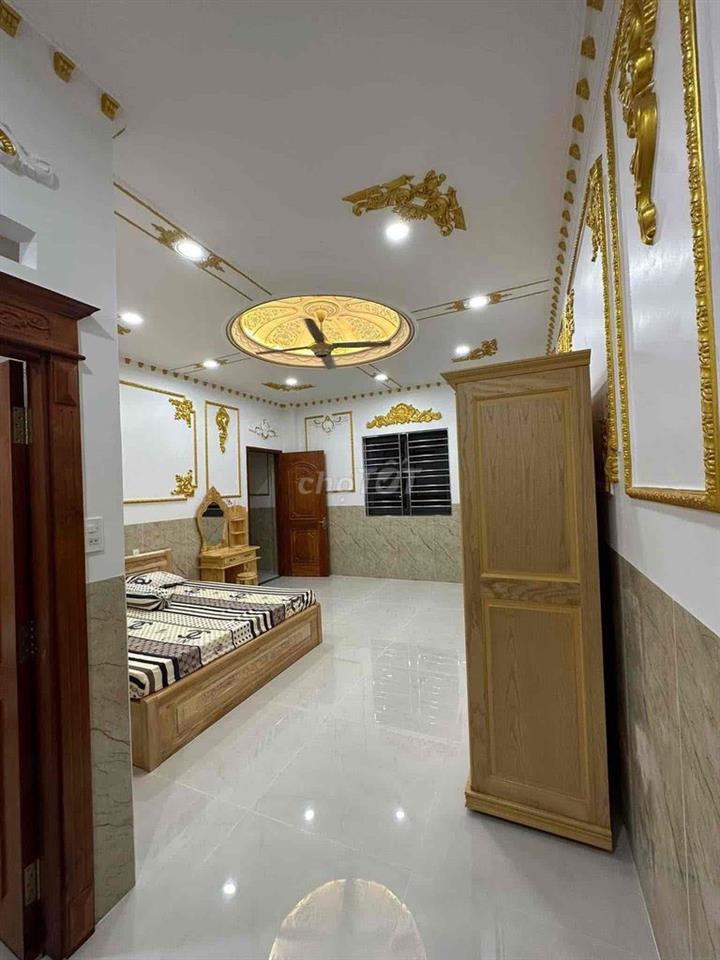 cho thuê nhà khách sạn spa.. 1500m2 8 tầng