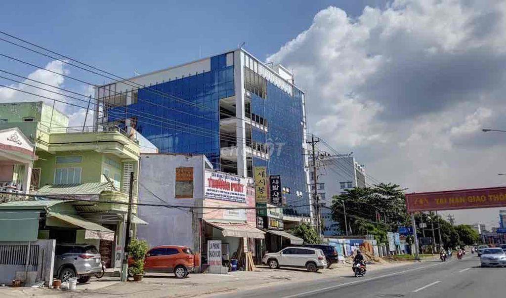 CHO THUÊ TOÀ NHÀ BILDING MẶT TIỀN QL13 - ĐẠI HỌC BÌNH DƯƠNG