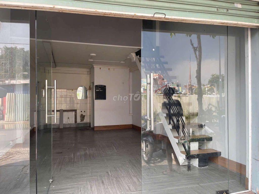 cho thiê mặt tiền kinh doanh đường Ngô Quyền