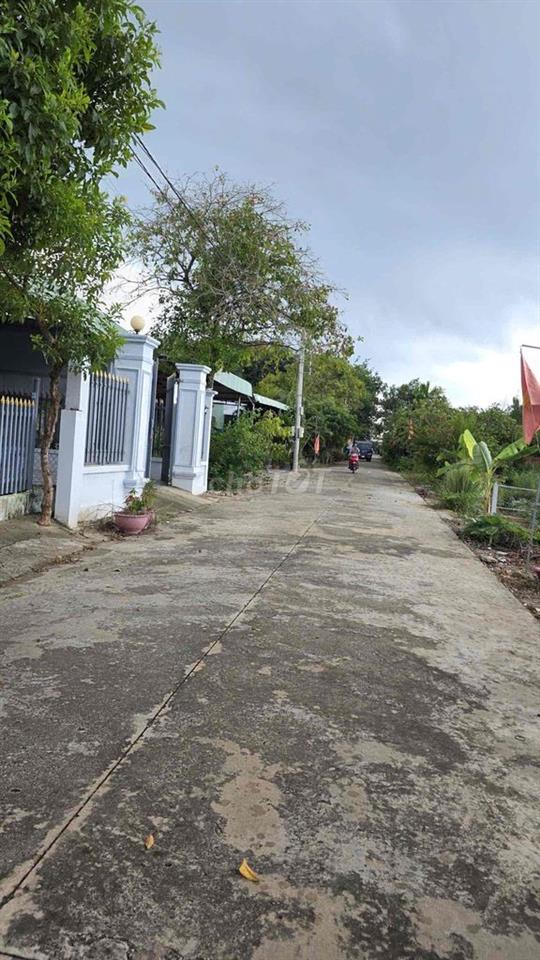 Chủ Cần Bán Gấp Lô Đất 270m2 Ở TP HCM Gần Chợ .Trường học