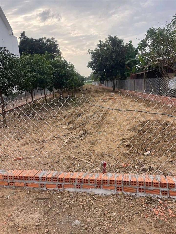 cần bán lô đất mặt tiền ven sông tại phước thành, tphcm