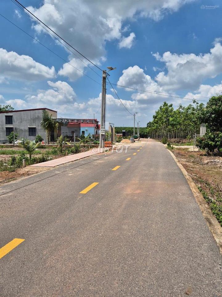 Đất ngay chợ An Thái 250m2 TC 100m2 635tr sổ sẵn công chứng ngay