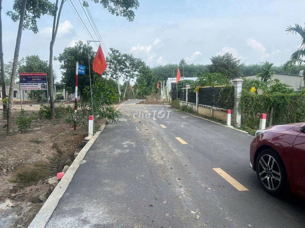 Đất thật-người thật-giá thật. 343.3m2 - có 100m2 TC, hiện hữu nhựa 8m