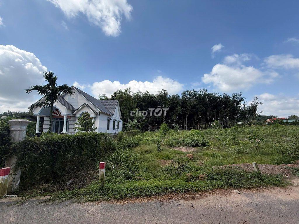 Đất thật-người thật-giá thật. 343.3m2 - có 100m2 TC, hiện hữu nhựa 8m