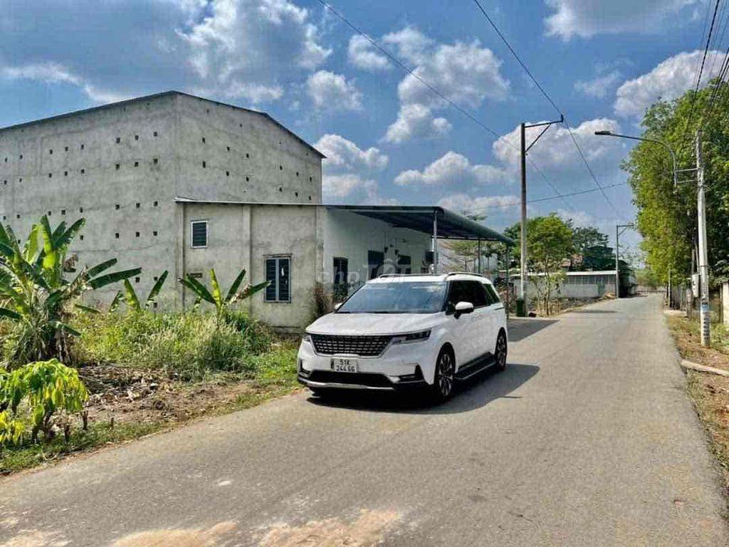 CẦN BÁN NHANH LÔ ĐẤT TRỐNG KHU DÂN CƯ