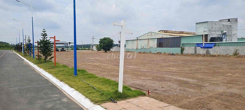 ĐẤT MẶT TIỀN ĐƯỜNG KINH DOANH