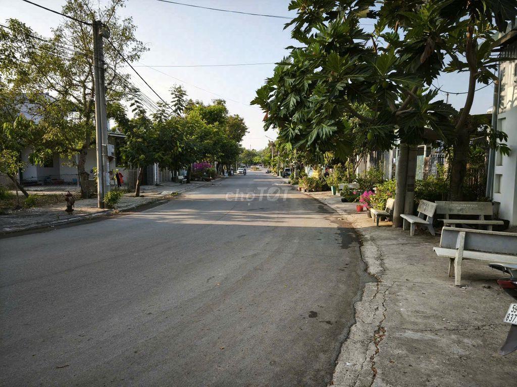 Bán đất Hồ Văn Cống, Thủ Dầu Một