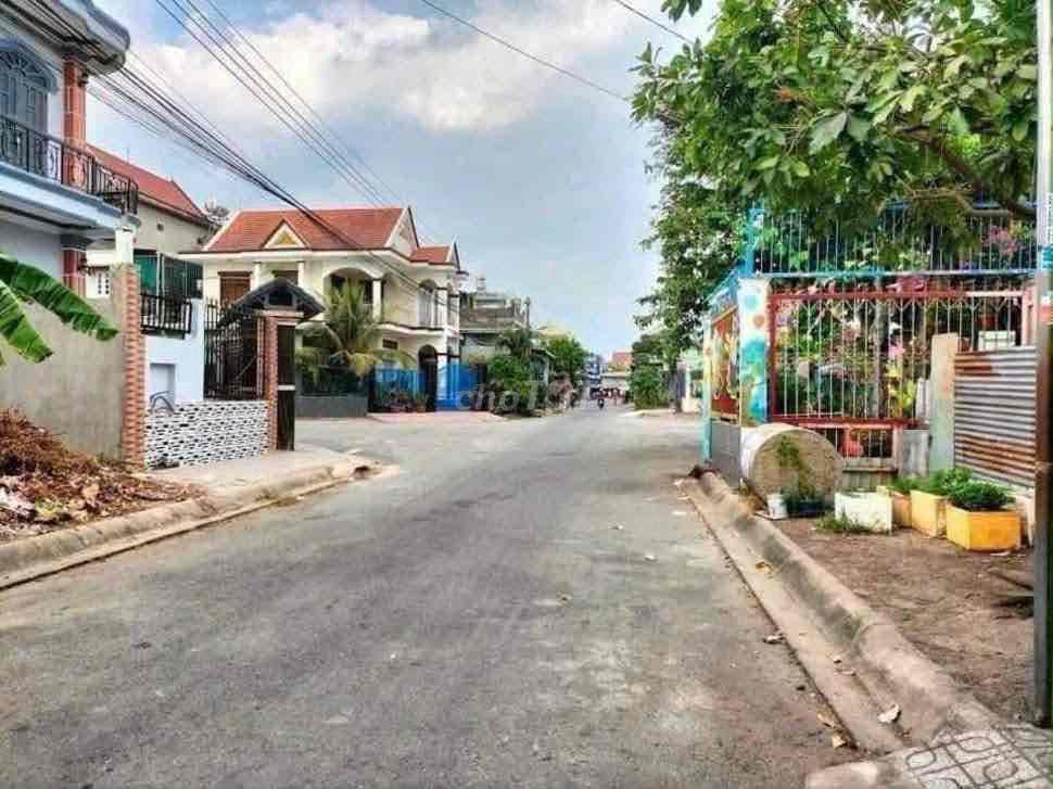 Bể nợ cần tiền bán gấp
