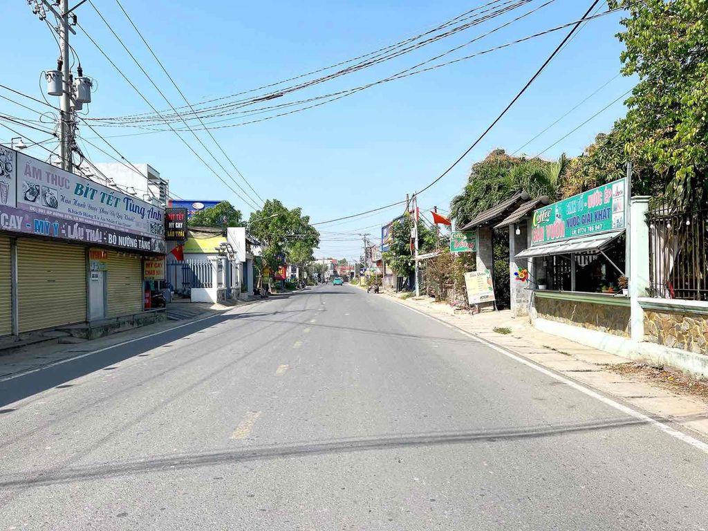 Bể nợ cần tiền bán gấp