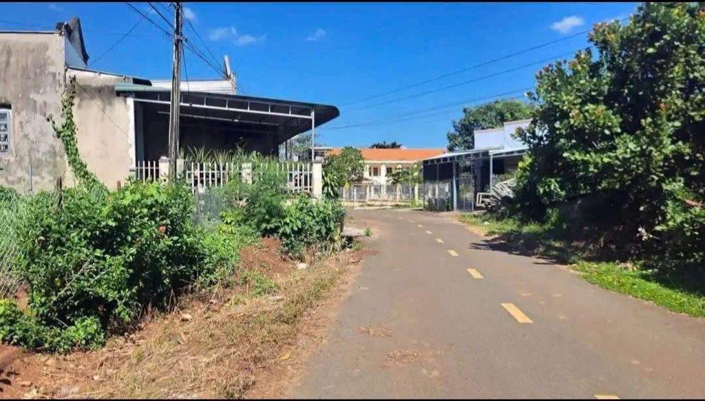 ĐẤT NHÀ VƯỜN 400M2 - 550 TRIỆU