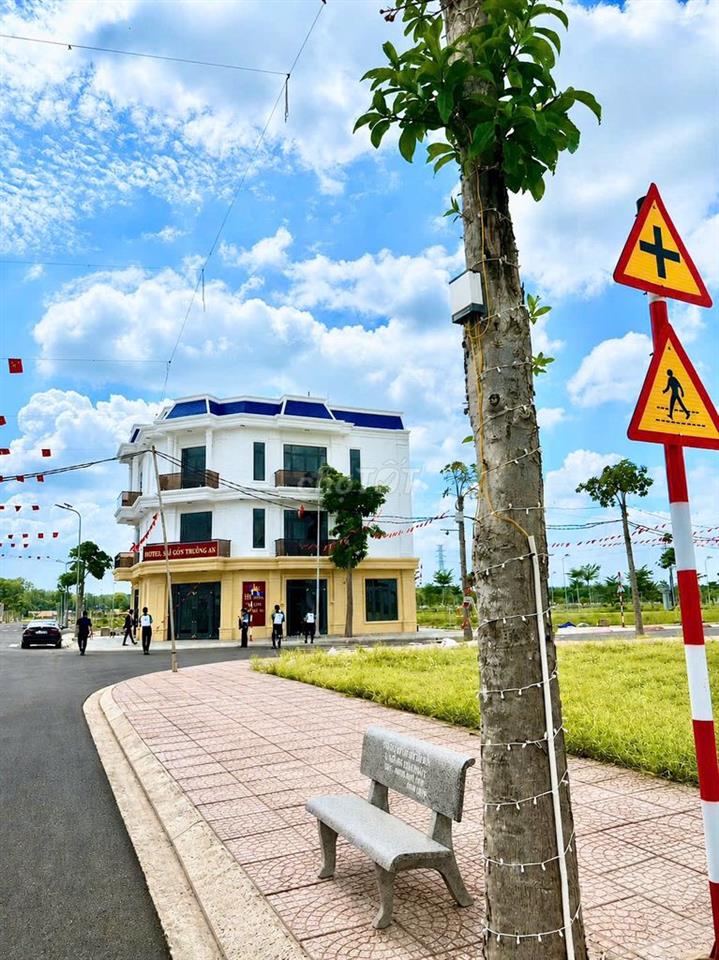 Suất nội bộ KĐT Bắc Sài Gòn, ngay VSIP 4&5, mặt tiền ĐT741, sổ sẳn