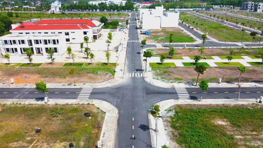 Suất nội bộ KĐT Bắc Sài Gòn, DT 100m², trả trước chỉ 239 triệu, sổ sẵn