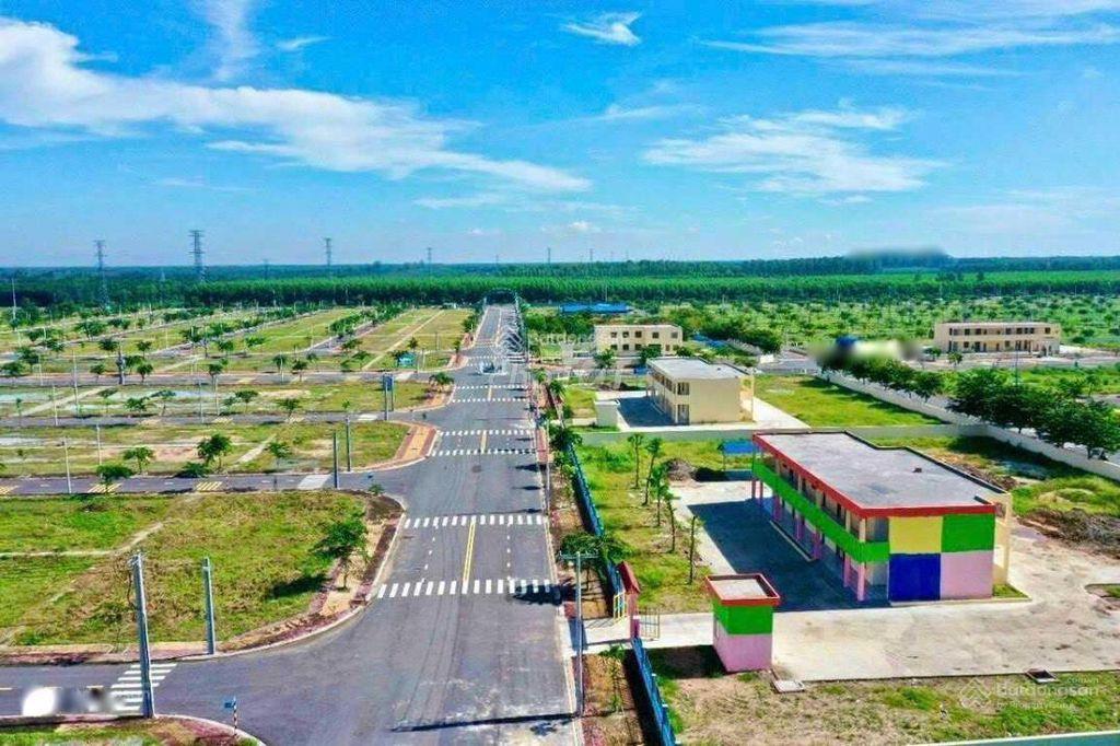 Lô Đức Phát 3 ngay mặt đường 105m2 