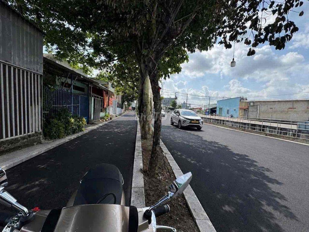 BÁN ĐẤT GẤP ĐI ĐỊNH CƯ NƯỚC NGOÀI