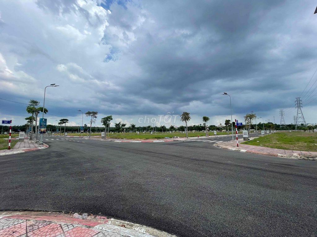 Cần bán nhanh lô đất full thổ cư HCM