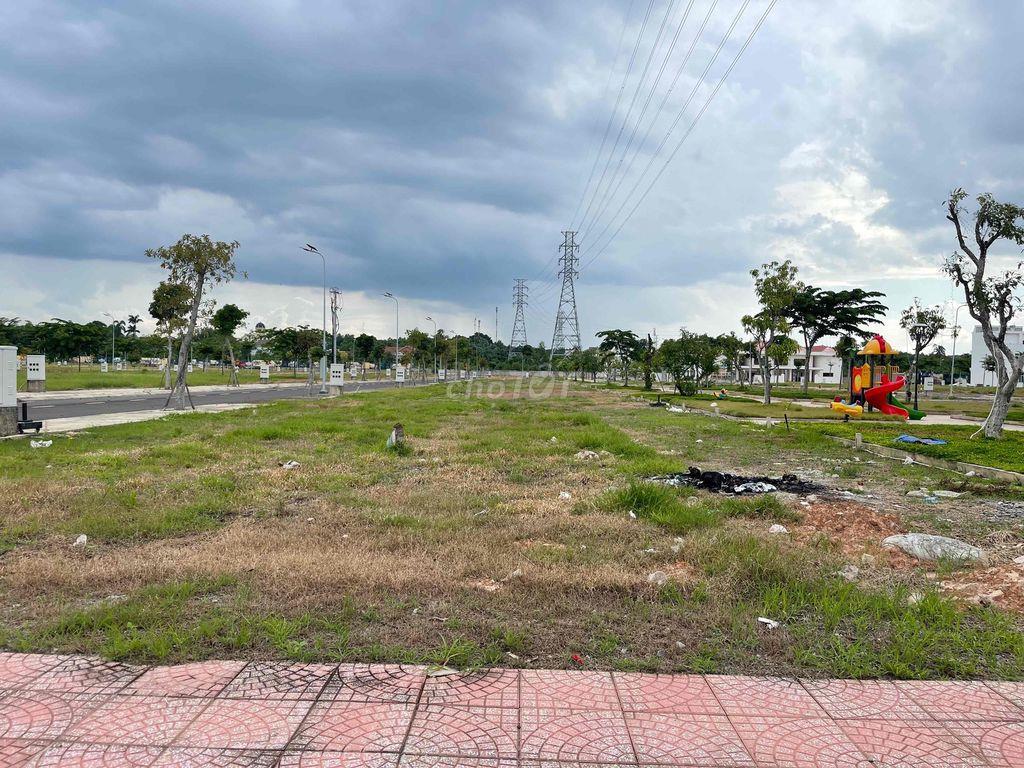 Cần bán nhanh lô đất full thổ cư HCM