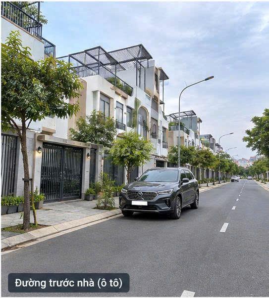 Cần bán nhanh nhà nằm ngay đường 61, phường Thuận An, Bình Dương