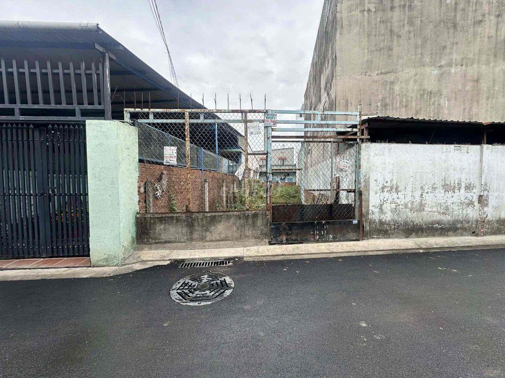 Bán tài sản xử lý nợ ngân hàng