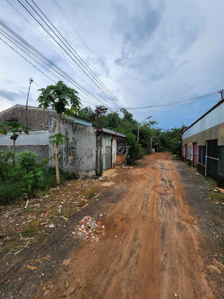 Đất gần chợ Trừ Văn Thố, Bàu Bàng, Bình Dương