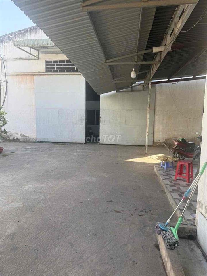 Cần tiền Cô cần bán đất Mặt tiền ngay Trần Văn Ơn. 915m2, Đông Hoà,