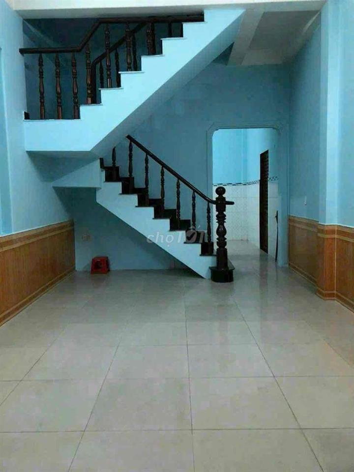 cho thuê nhà nguyên căn đông Hoà 1 lầu 1 trệt 70m2
