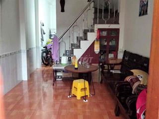 Cho thuê nhà 1 lầu 1 trệt 60m2, 2PN, 2wc đông hoà. 5tr
