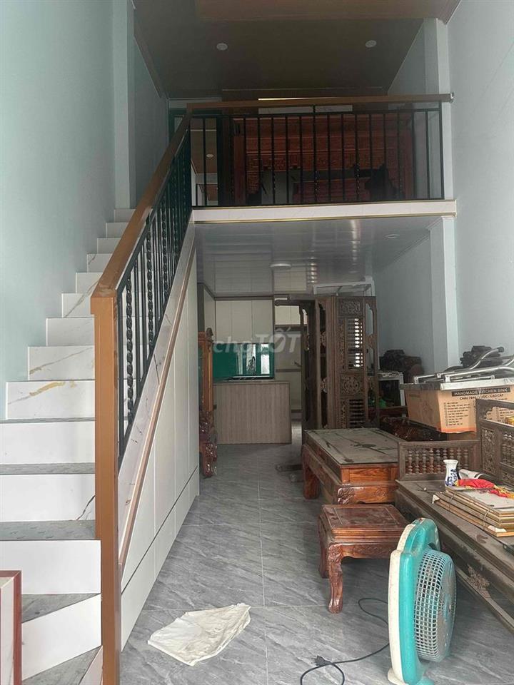 Cho thuê nhà 55m2, 2PN, phường Dĩ An, nhà mới