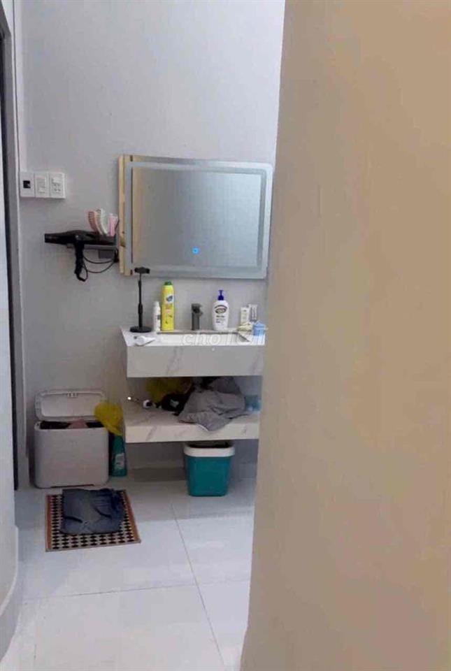Cho thuê nhà nguyên căn 160m2, Mặt tiền Đông Thành