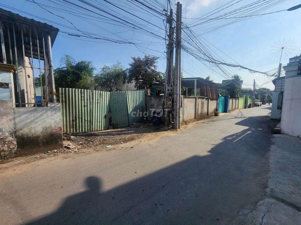 Bán Đất Bình Chuẩn 67; tặng nhà cấp 4 100m2